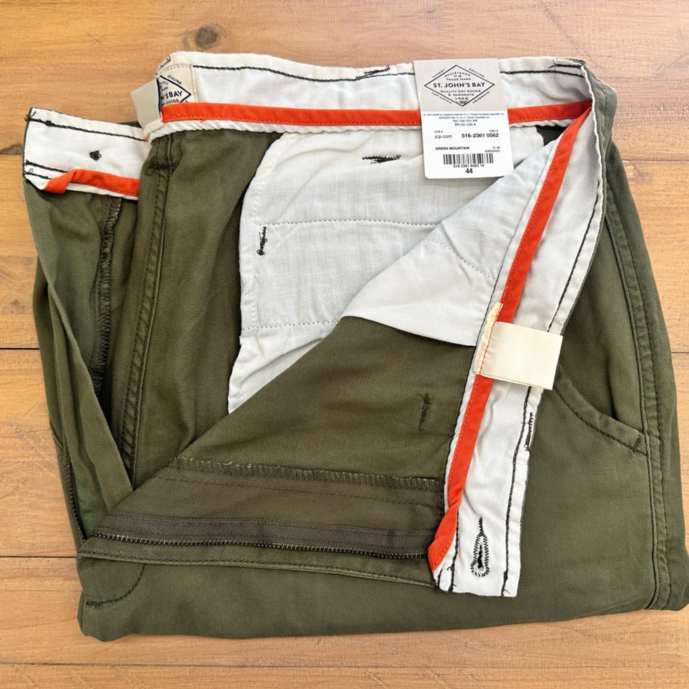 St. John's Bay Olive Cargo Pants